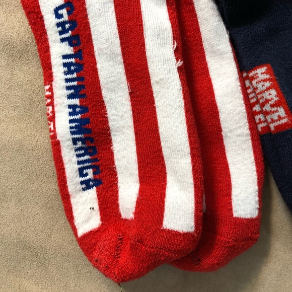 Mens Marvel and Superman 3 pairs socks size 9-11 - Picture 7 of 7